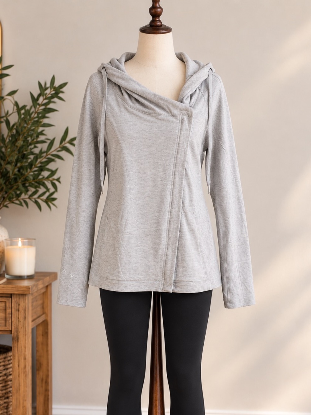Lululemon Coast Hoodie 12 Heather Grey Asymmetrical Zip Modal OG Athleisure